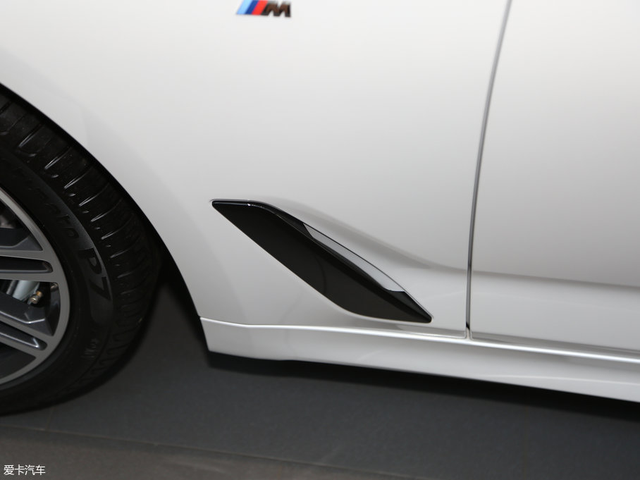 2018R5ϵ 530Li  M\b