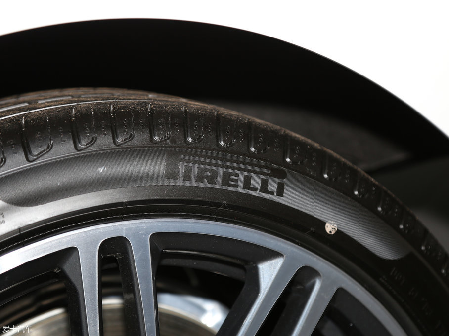 2018R5ϵ 530Li  M\b