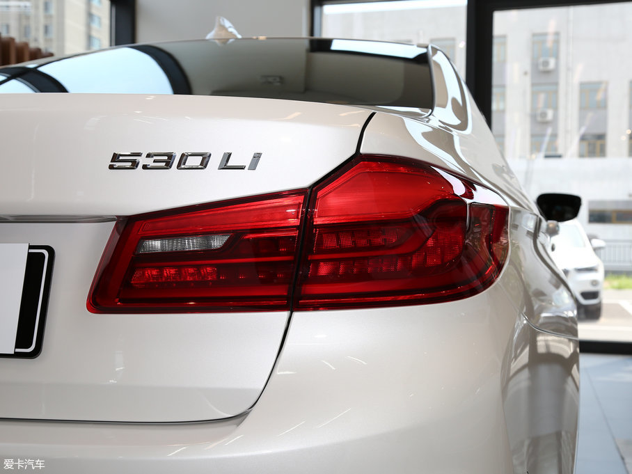 2018R5ϵ 530Li  M\b