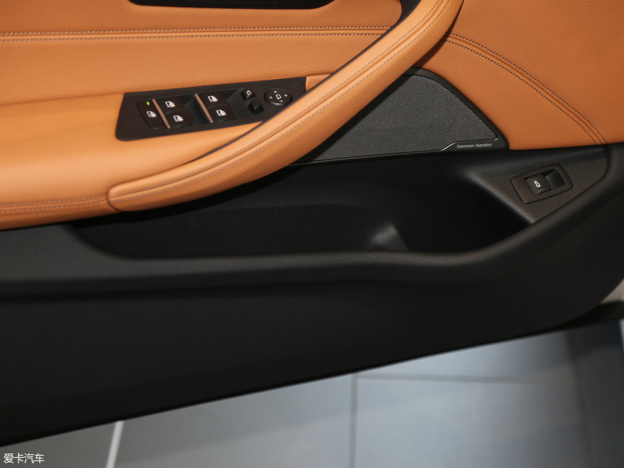 2018R5ϵ 530Li  M\(yn)b