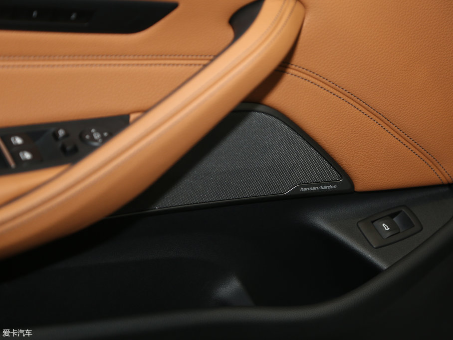 2018R5ϵ 530Li  M\b