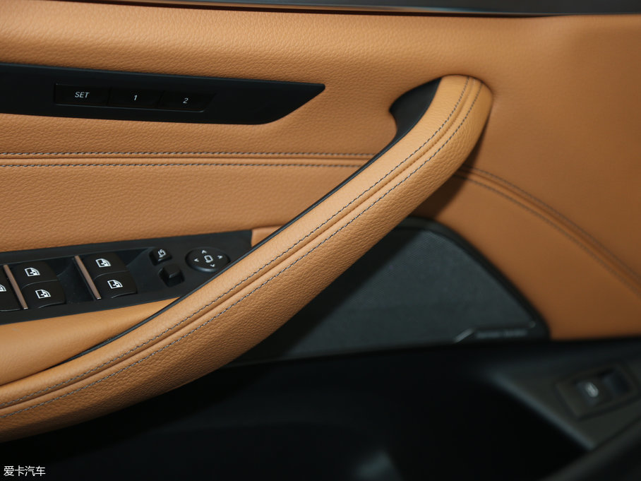 2018R5ϵ 530Li  M\(yn)(dng)b