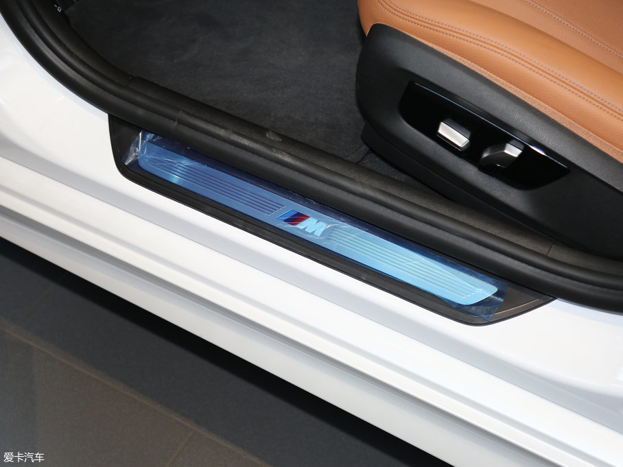 2018R5ϵ 530Li  M\b