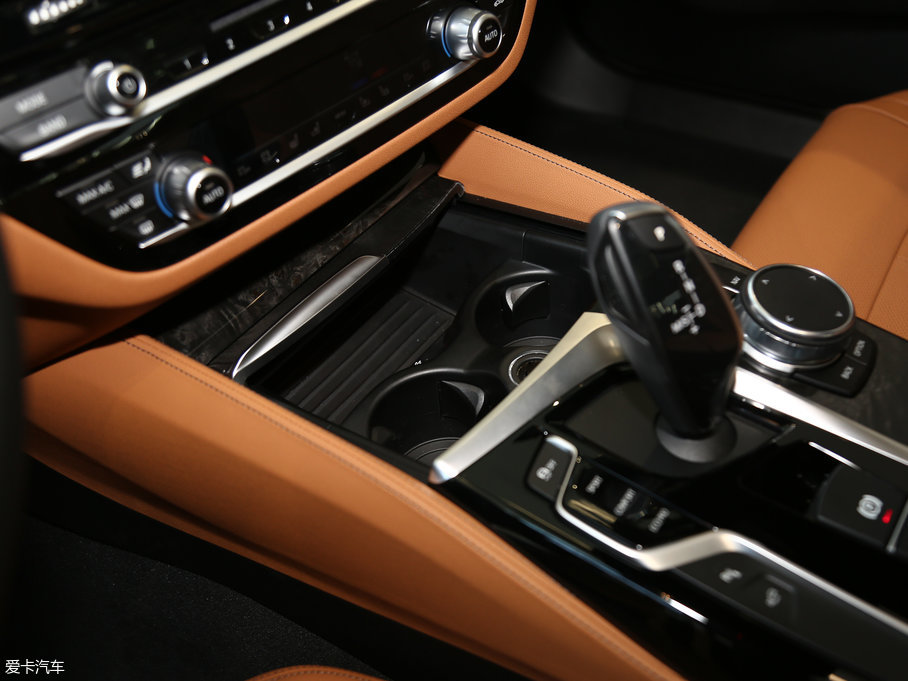 2018R5ϵ 530Li  M\b