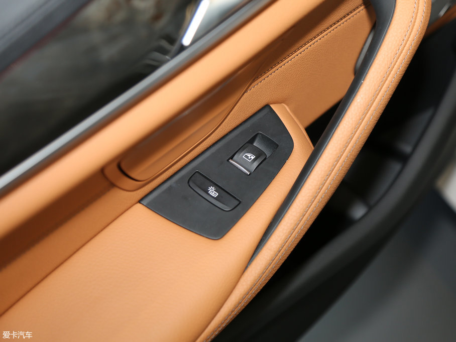 2018R5ϵ 530Li  M\b