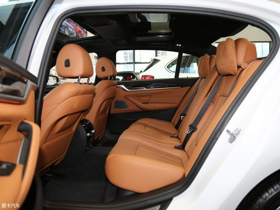 2018R5ϵ 530Li  M\b