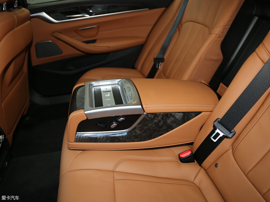 2018R5ϵ 530Li  M\b