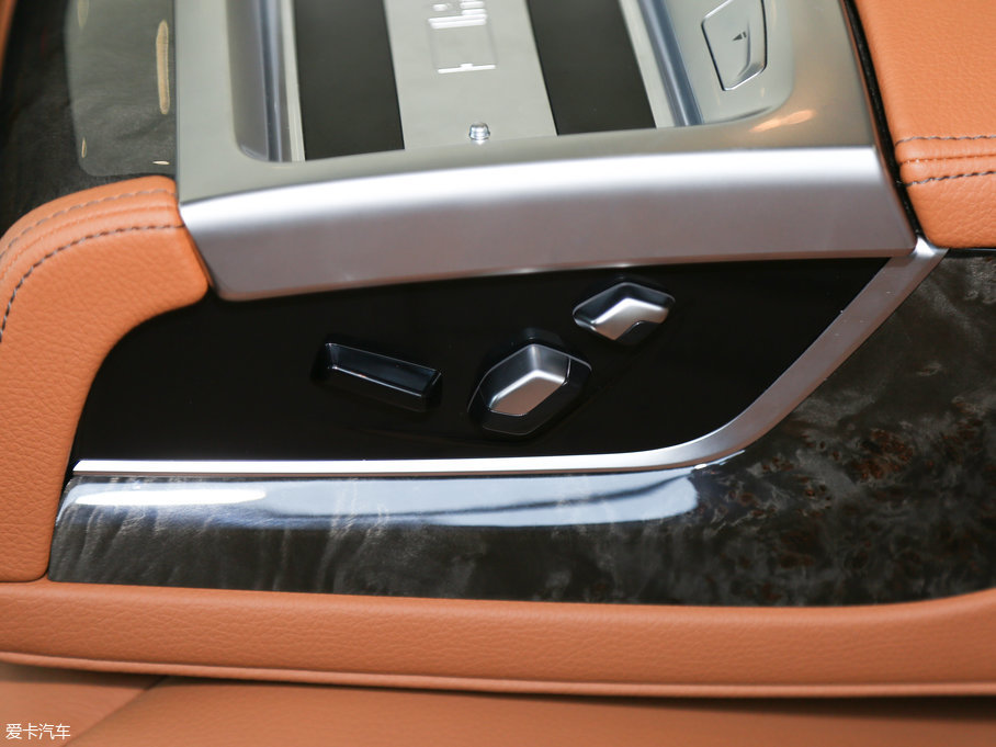 2018R5ϵ 530Li  M\b