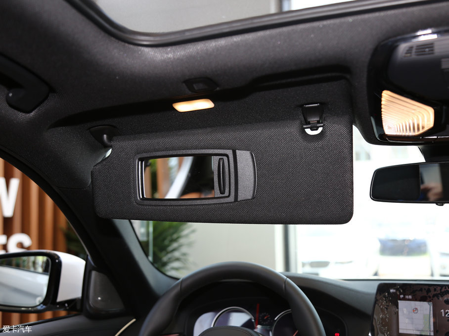 2018R5ϵ 530Li  M\b