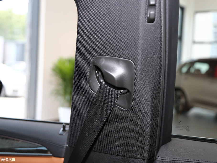 2018R5ϵ 530Li  M\b