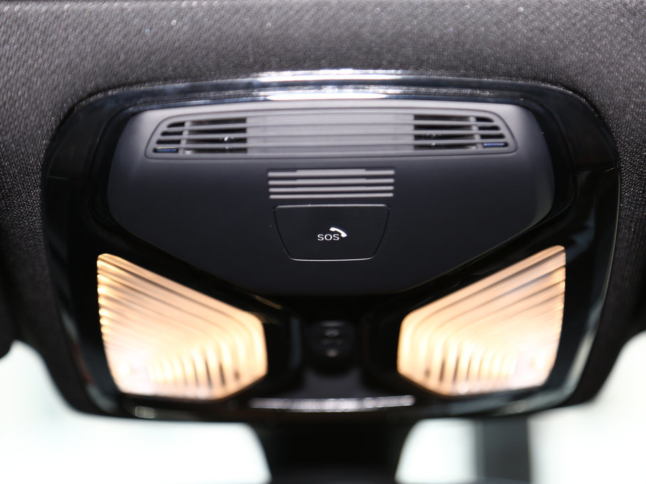 2018R5ϵ 530Li  M\b