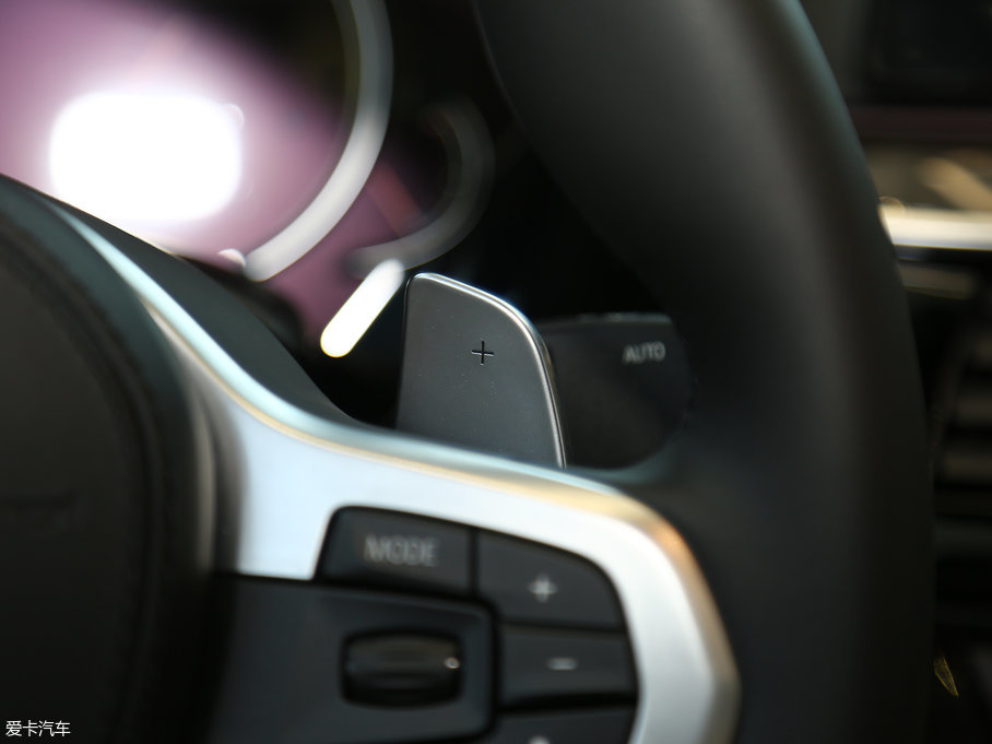 2018R5ϵ 530Li  M\(yn)(dng)b