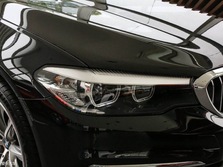 2018R5ϵ 528Li ؄e