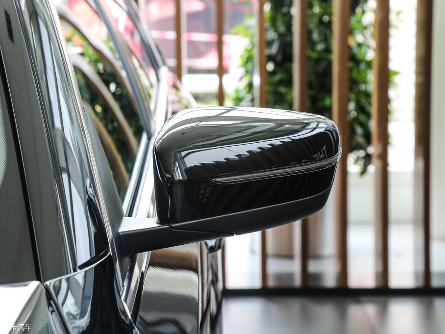 2018R5ϵ 528Li ؄e