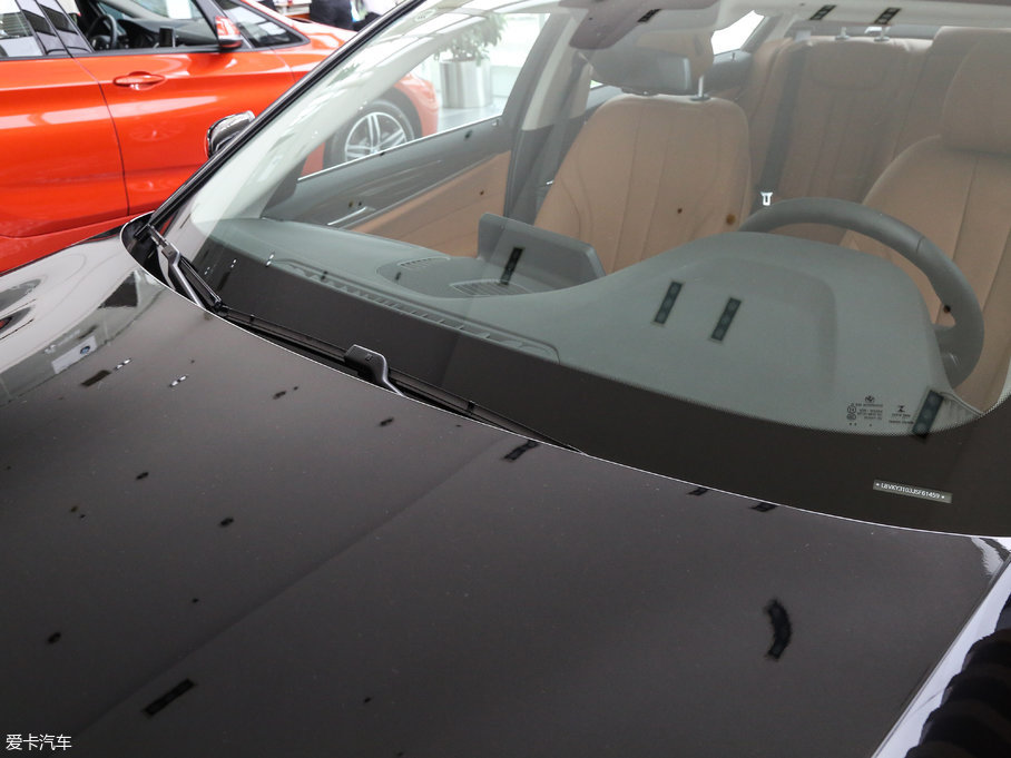 2018R5ϵ 528Li ؄e