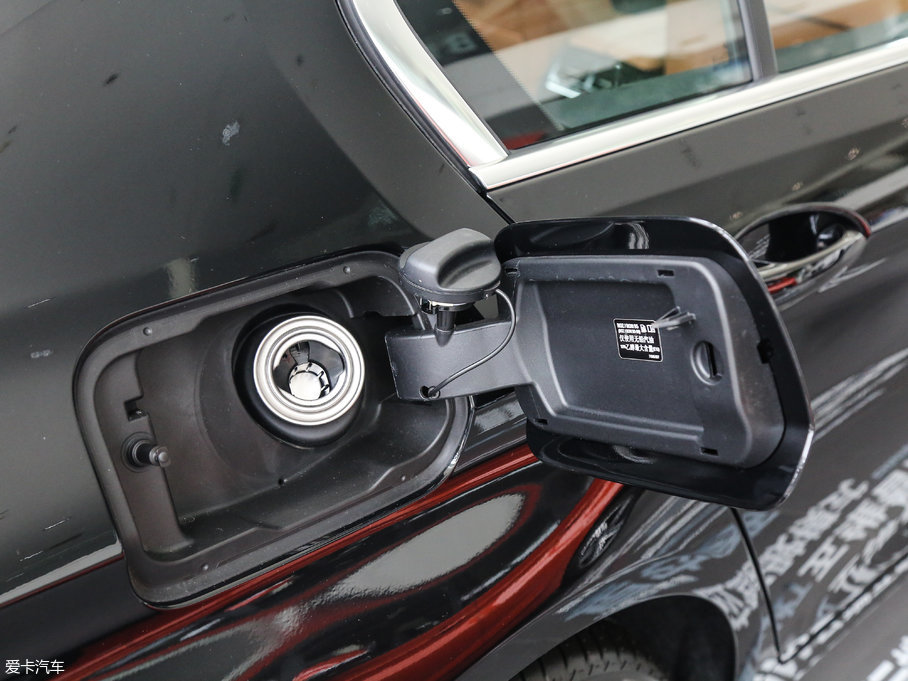 2018R5ϵ 528Li ؄e