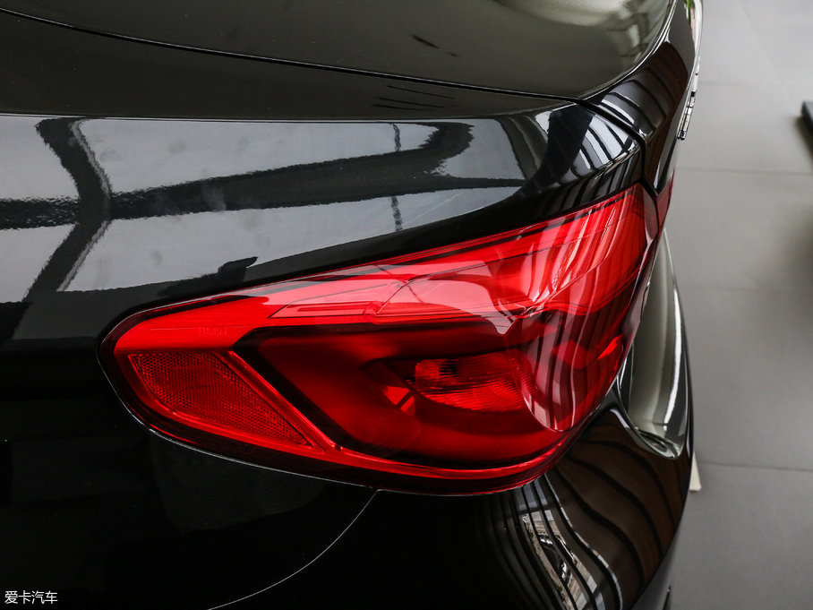 2018R5ϵ 528Li ؄e