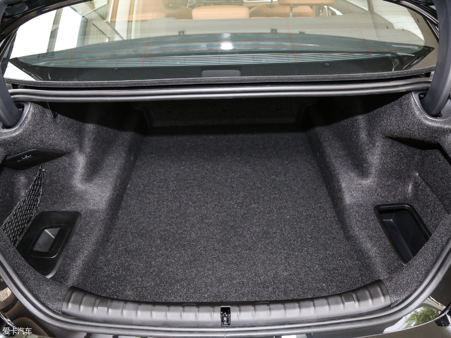 2018R5ϵ 528Li ؄e