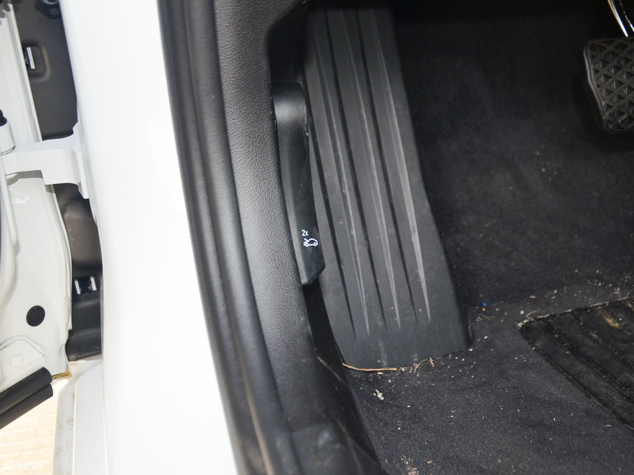 2018��R5ϵ 530Li ������ ���A���b