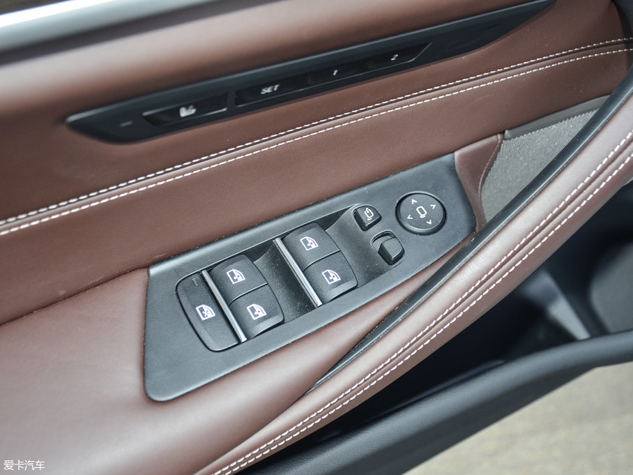 2018R5ϵ 530Li  Ab