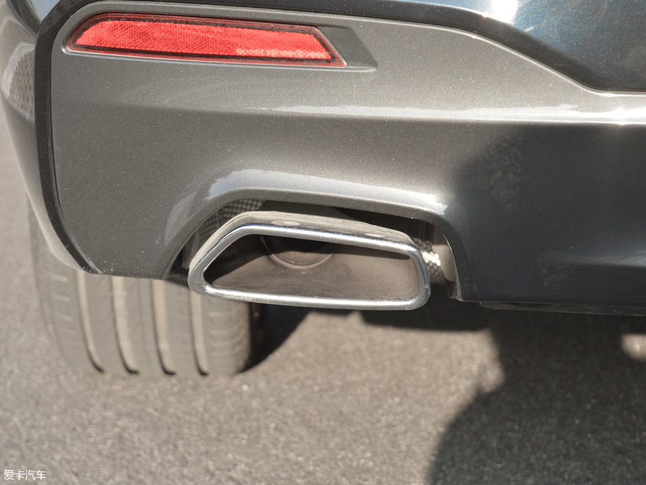 2018R5ϵ 530Li xDrive M\b