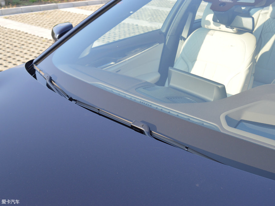 2018R5ϵ 530Li xDrive M\b