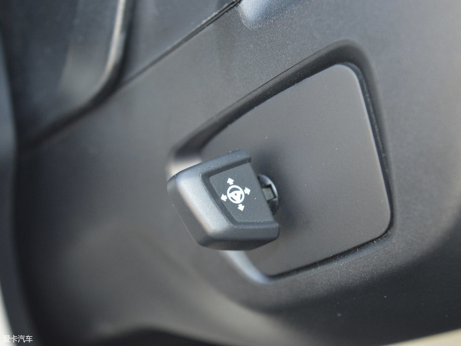 2018R5ϵ 530Li xDrive M\b