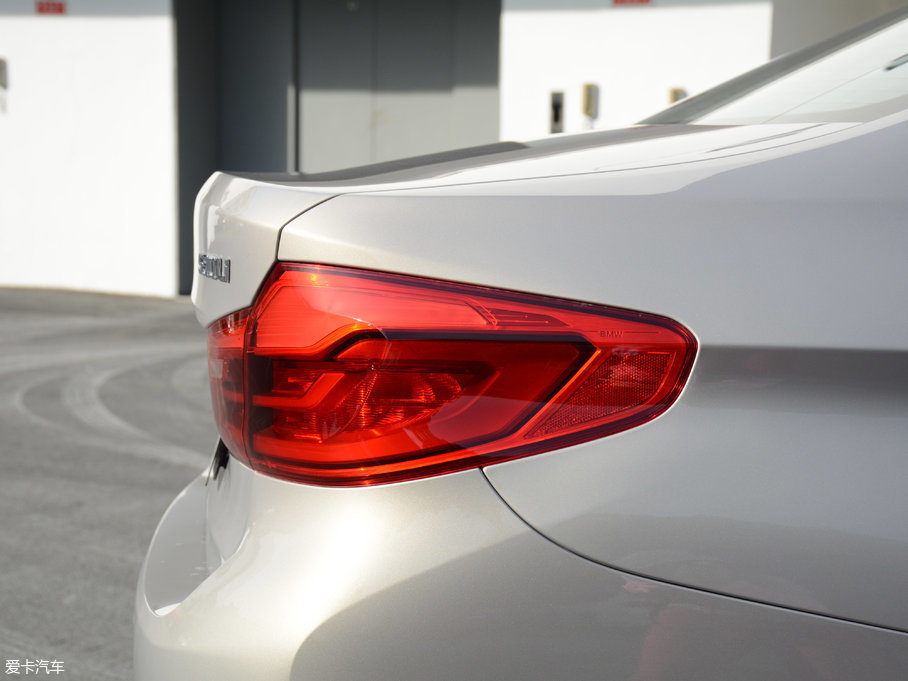 2018R5ϵ 530Li xDrive Ab