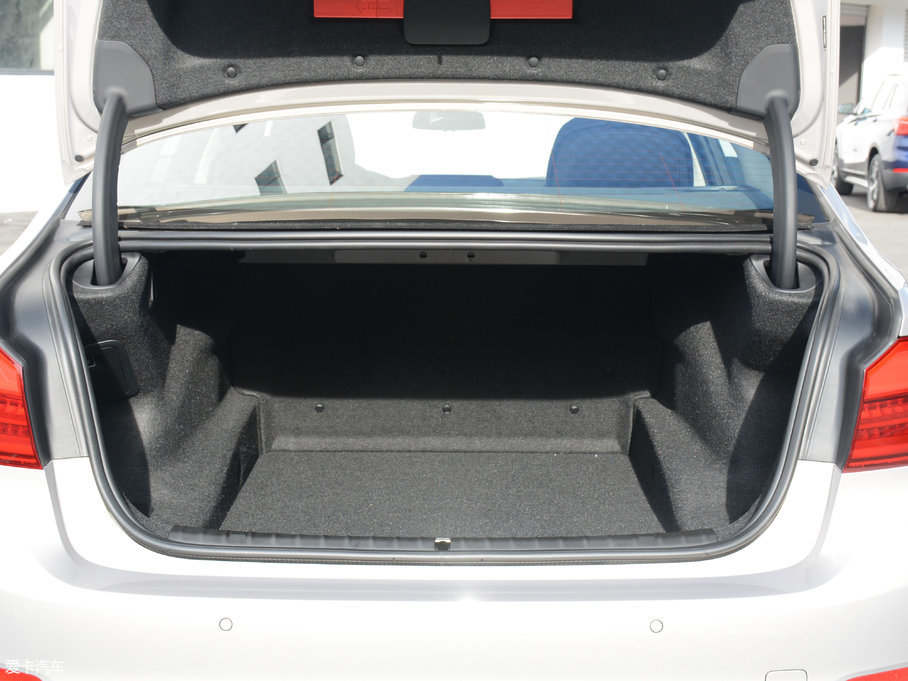 2018R5ϵ 530Li xDrive Ab