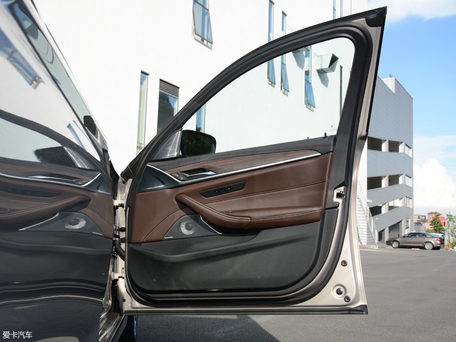 2018R5ϵ 530Li xDrive Ab