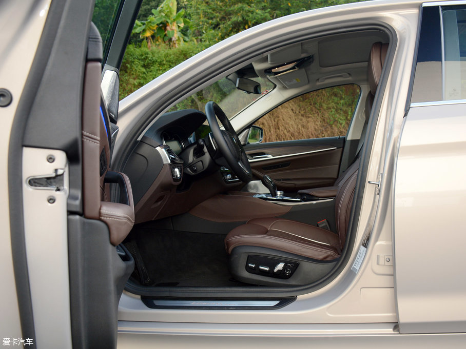 2018R5ϵ 530Li xDrive Ab