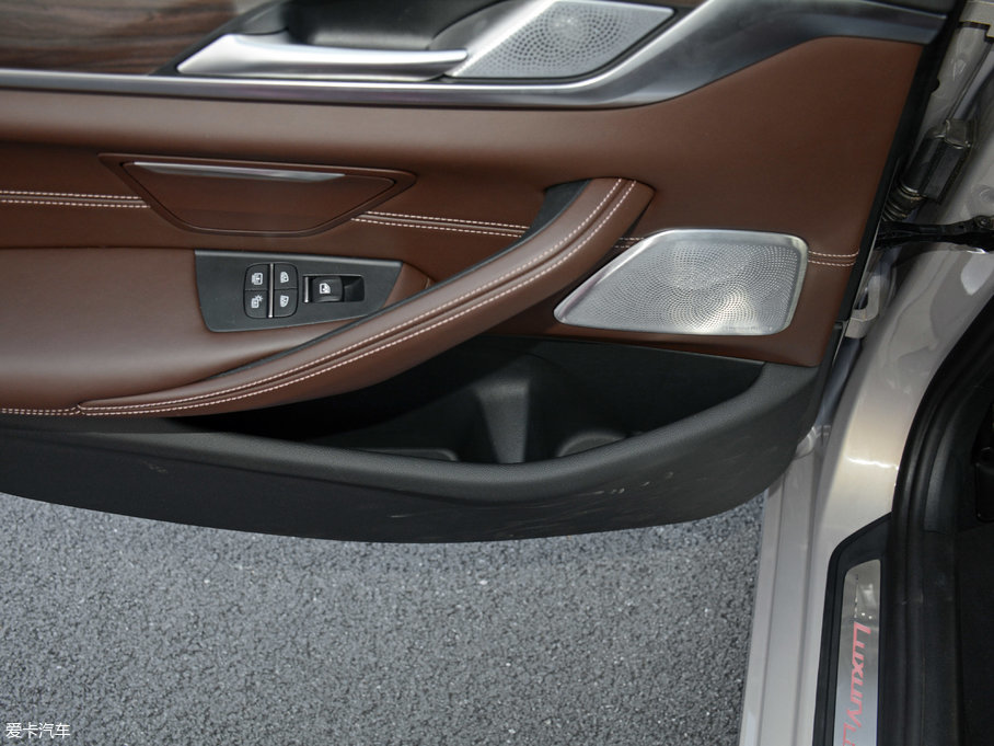 2018R5ϵ 530Li xDrive Ab