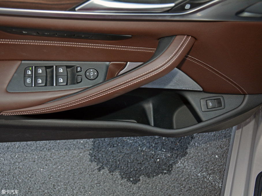 2018R5ϵ 530Li xDrive Ab