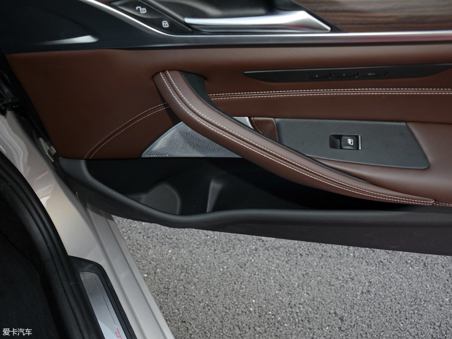 2018R5ϵ 530Li xDrive Ab