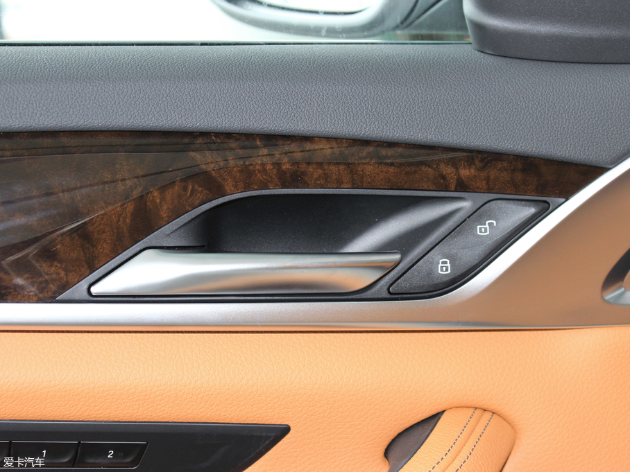 2018R5ϵ 528Li ؄e