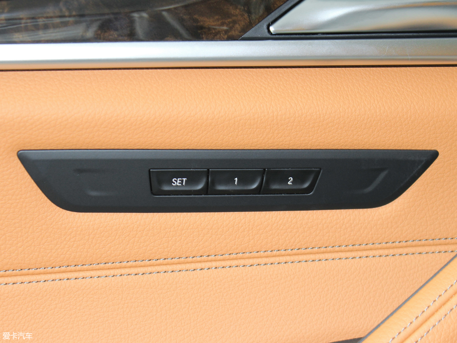 2018R5ϵ 528Li ؄e