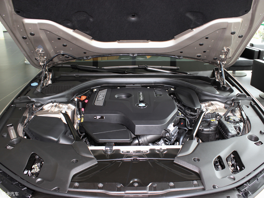 2018R5ϵ 528Li ؄e