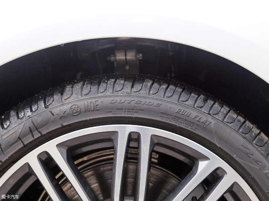 2018R5ϵ 530Li  M\b