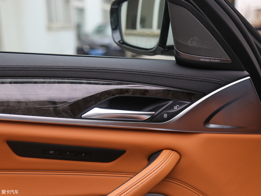 2018R5ϵ 530Li  M\b