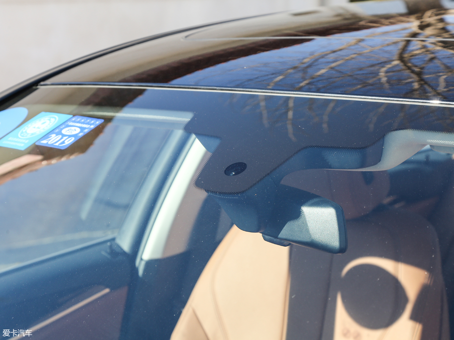 2018R5ϵ 528Li ؄e