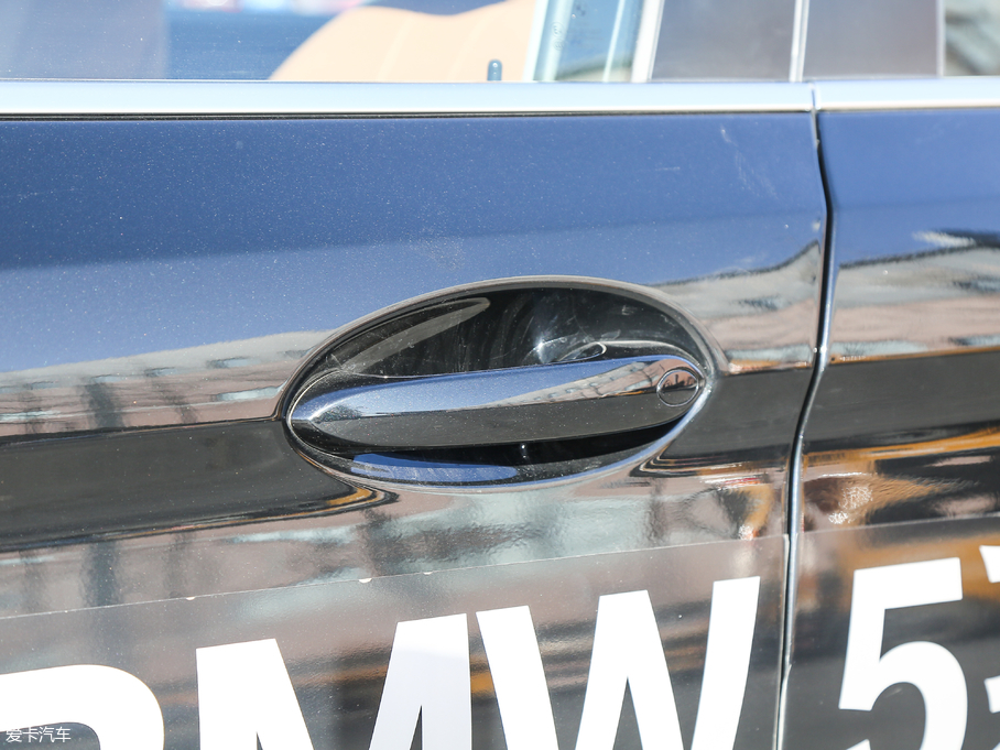 2018R5ϵ 528Li ؄e