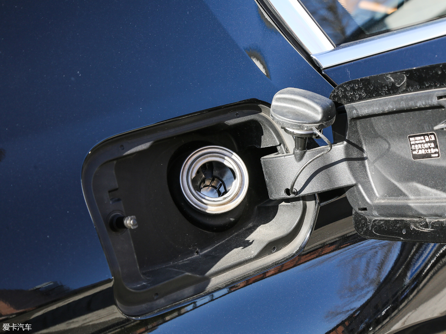 2018R5ϵ 528Li ؄e