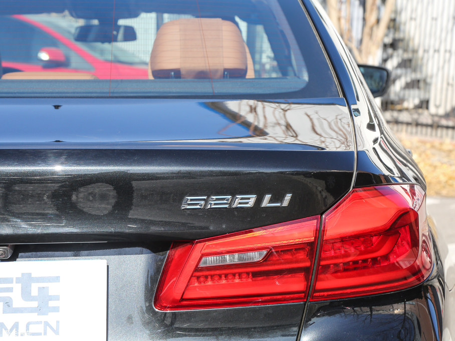 2018R5ϵ 528Li ؄e