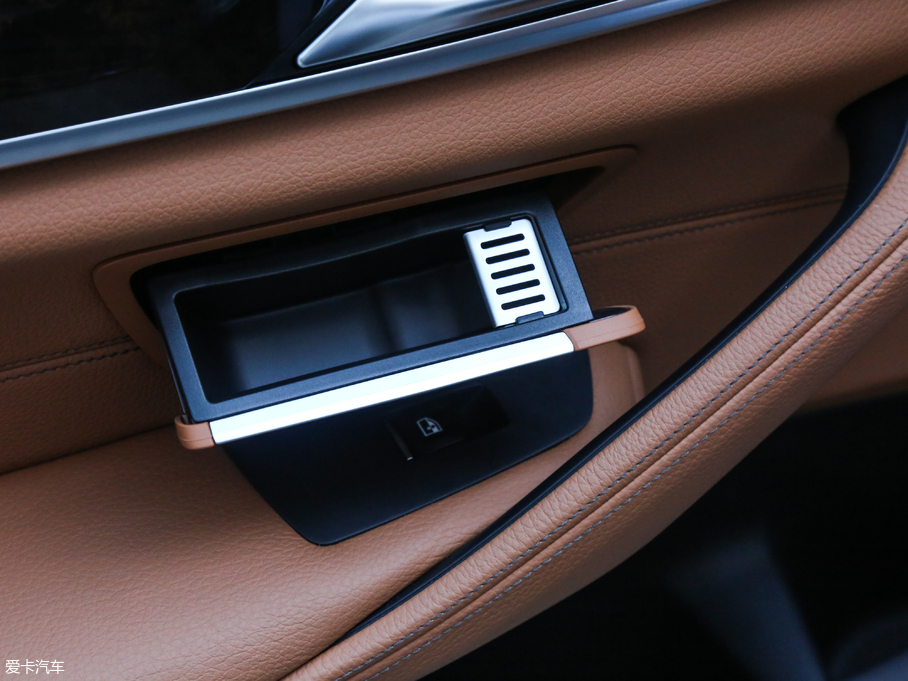 2018R5ϵ 528Li ؄e