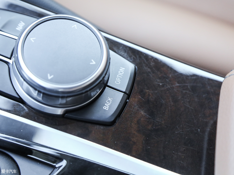 2018R5ϵ 528Li ؄e