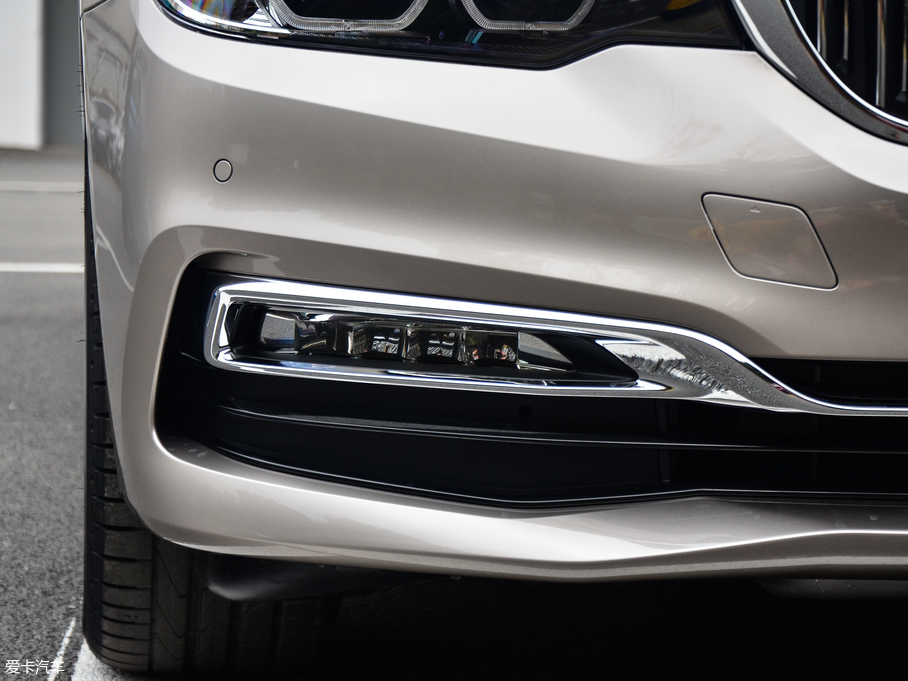 2018R5ϵ 530Li I Ab