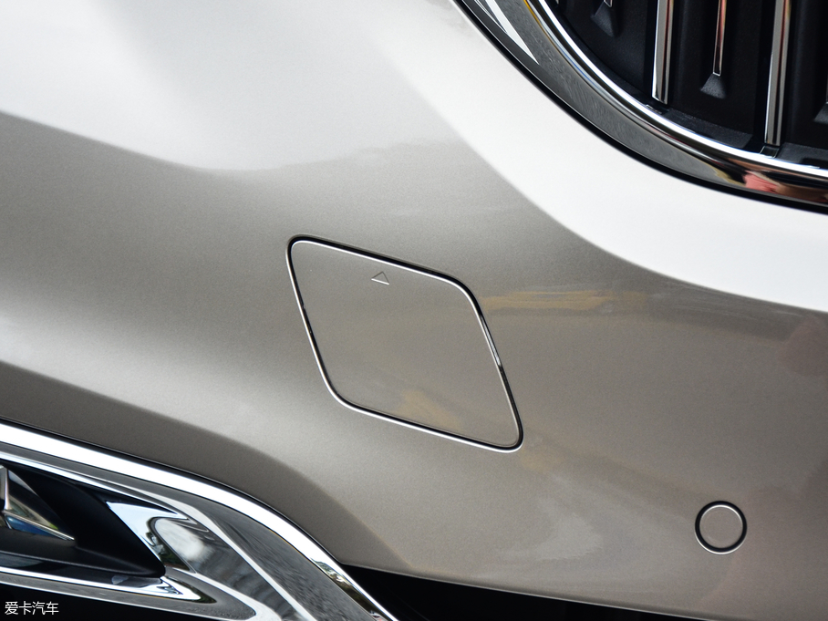 2018��R5ϵ 530Li �I���� ���A���b