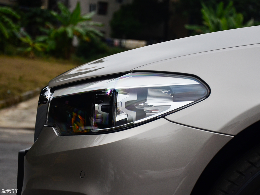 2018R5ϵ 530Li I Ab