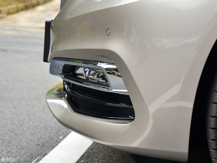 2018R5ϵ 530Li I Ab