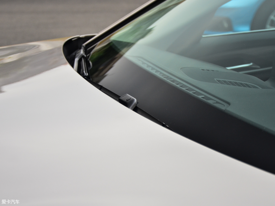 2018R5ϵ 530Li I Ab